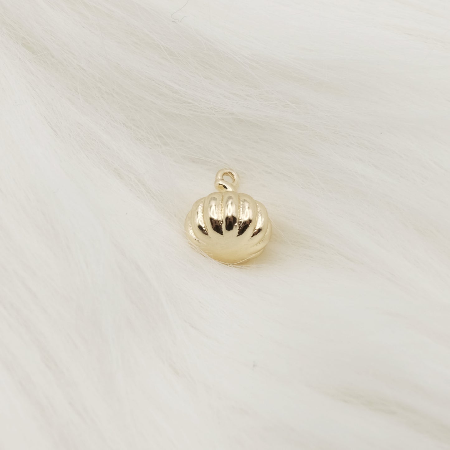 Small Pumpkin Charm