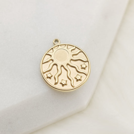 Round Tag Stella Sun Charm