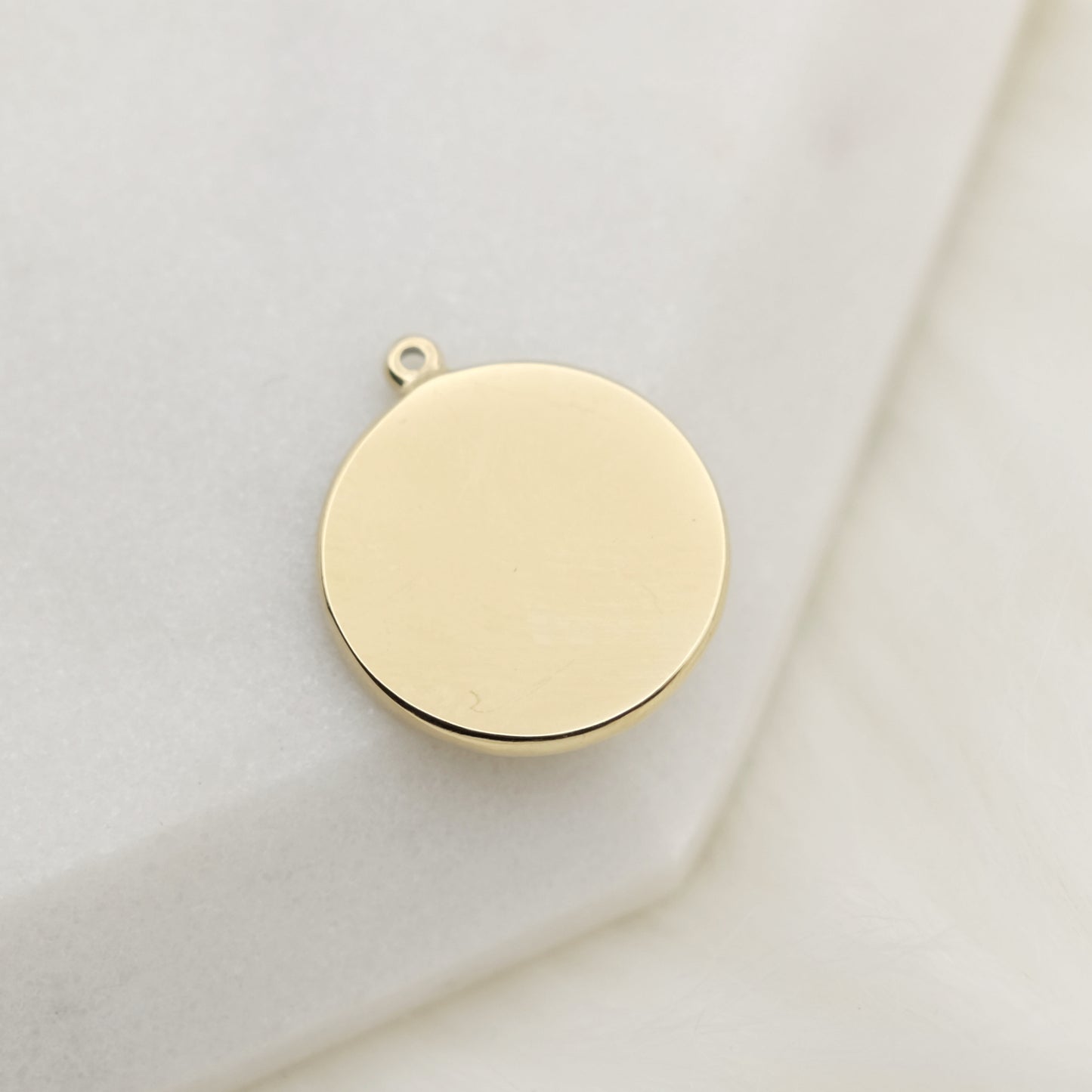 Round Tag Stella Sun Charm