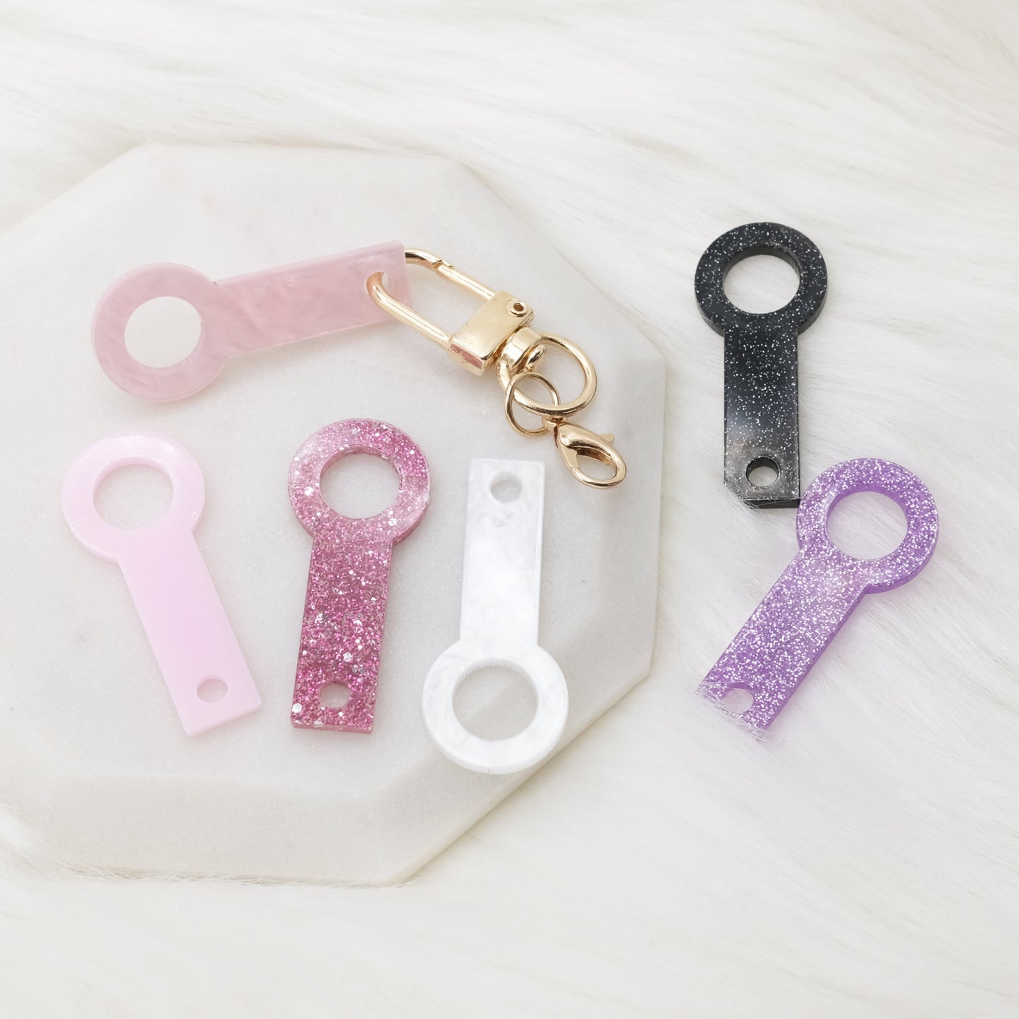 Straw Charm Hanger