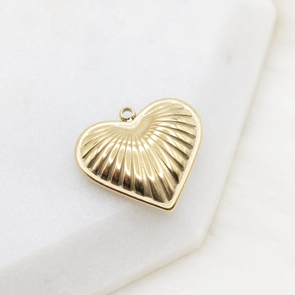 Contour Heart Pendant Charm