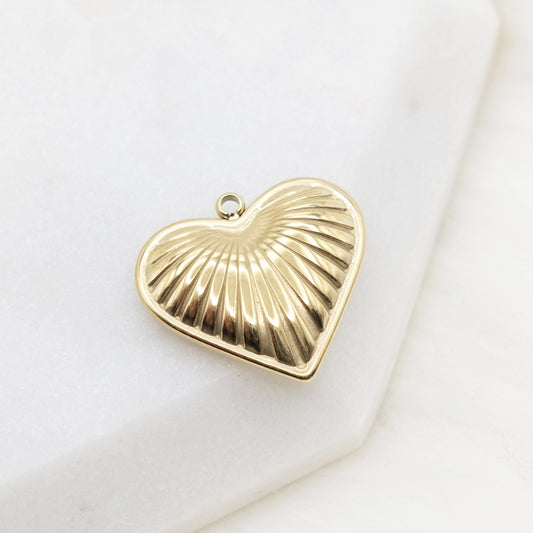 Contour Heart Pendant Charm