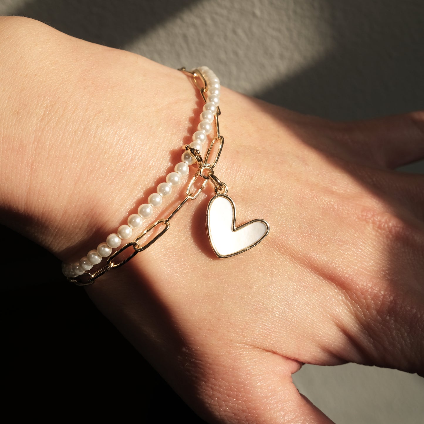 Mother of Pearl Heart Artisan Pearl Chain Bracelet