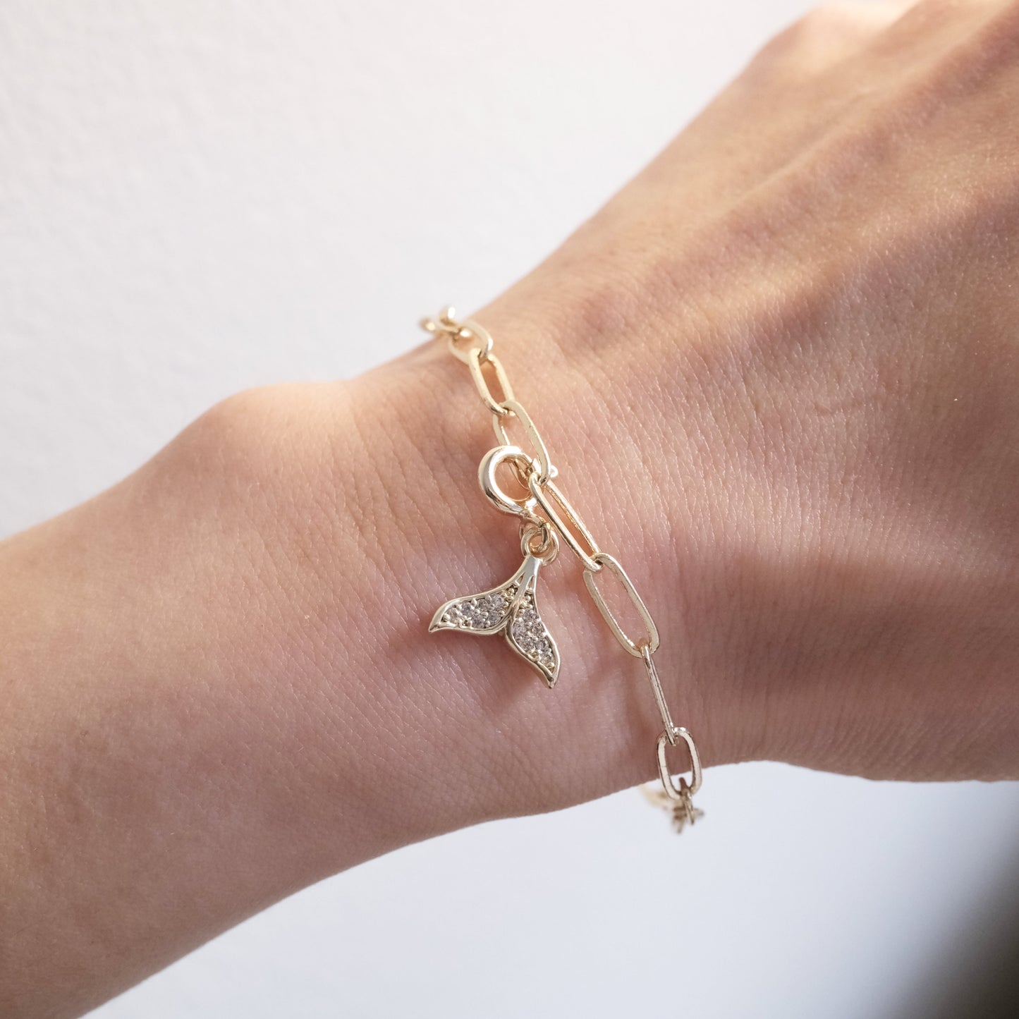 Dazzling Siren Simple Bracelet