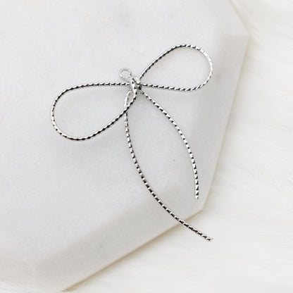 Lustrous Thread Charm